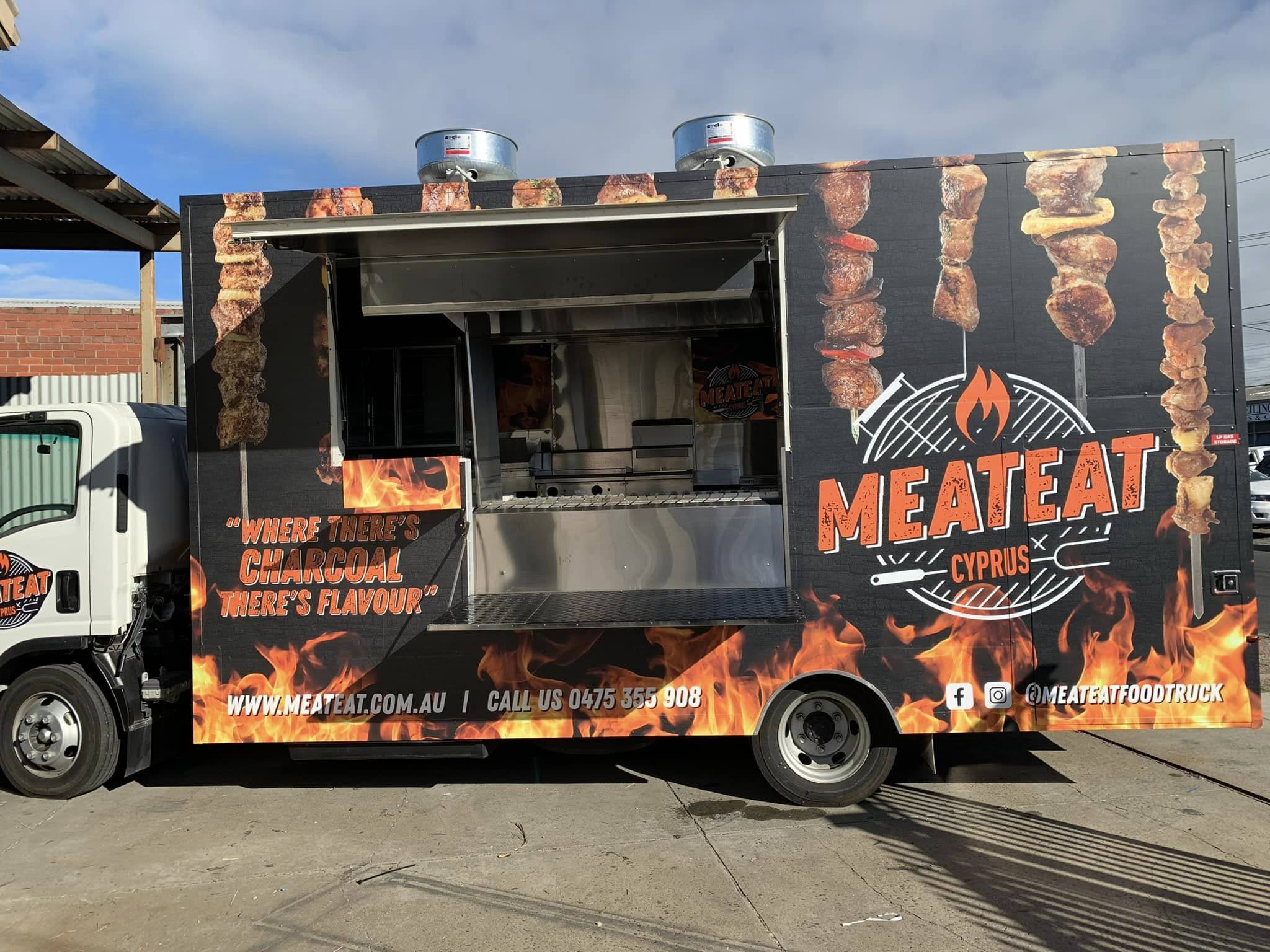 MEATEAT Food Truck External